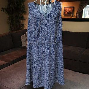 New Old Navy sz XXL blue / white polka dot sleeveless dress